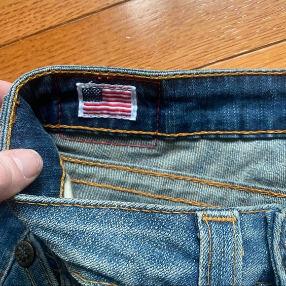 True Religion | 25 - Picture 3 of 9